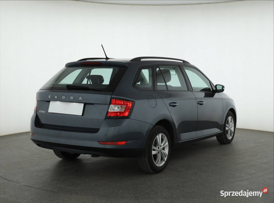 Skoda Fabia 10 TSI Piaseczno