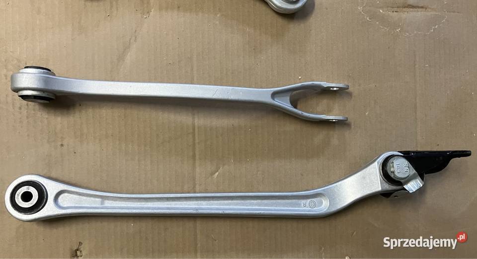 Mercedes W211 wahacze tył