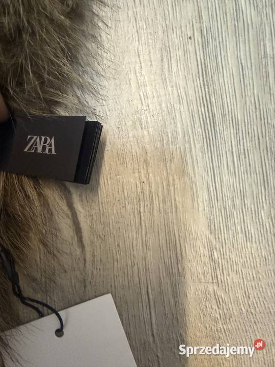 Zara Brązowy futrzany kołnierz z Madrytu Kraków