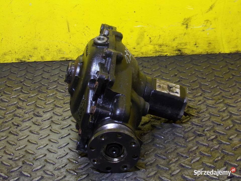 BMW X3 E83 25 B 06r 192 most dyfer przod 1428835 osobowe Suków