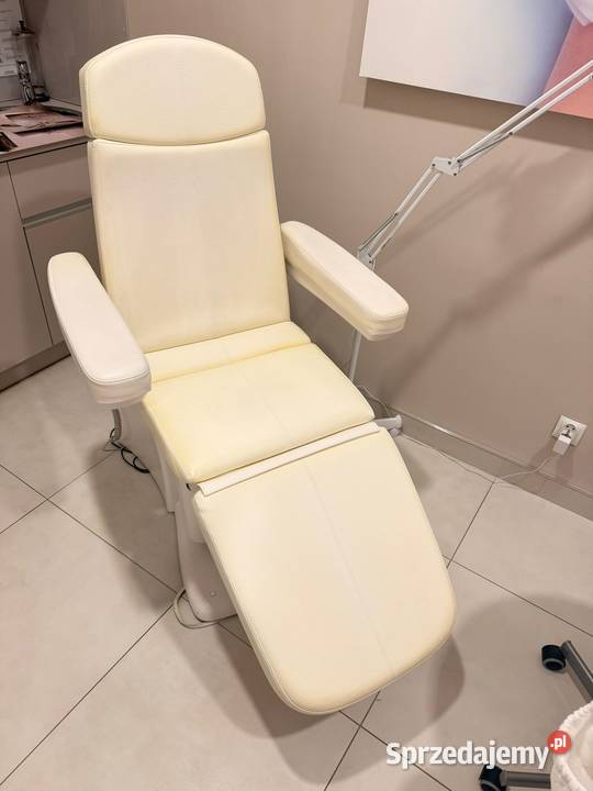 Sprzedam fotel kosmetyczny sprzedam