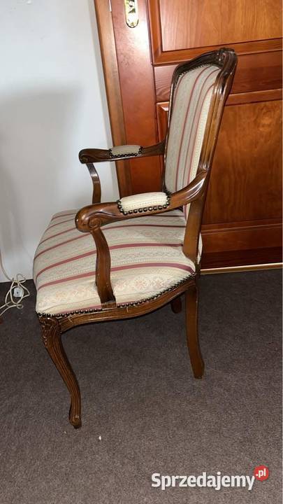 Fotel w stylu Ludwika z podłokietnikami Gdańsk