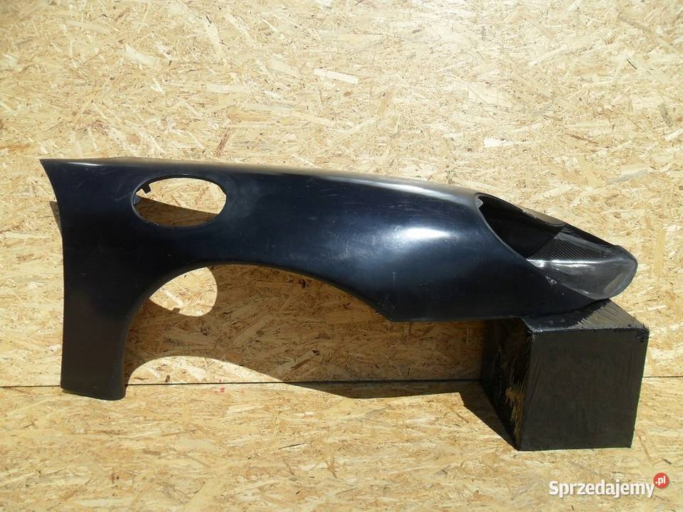 Porsche Boxster 2002 błotnik prawy włókno Nowy Tomyśl