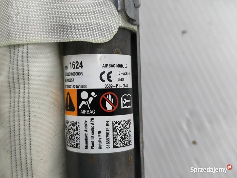 KURTYNA POWIETRZNA PRAWA OPEL ZAFIRA C TOURER Motoryzacja wielkopolskie