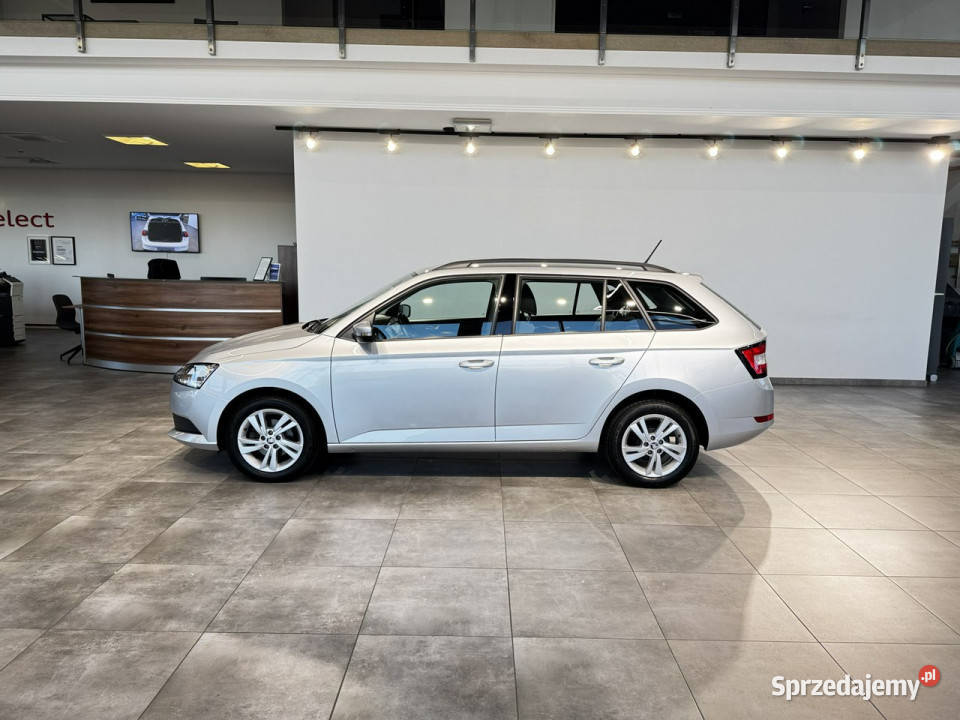 koda Fabia Combi Ambition 10TSI 95 M5 2022 r lakier metallic małopolskie Myślenice