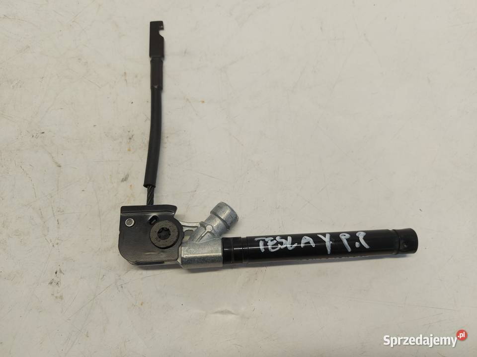 TESLA MODEL Y 2024r DOPINACZ NABÓJ PASA PRAWY dolnośląskie sprzedam