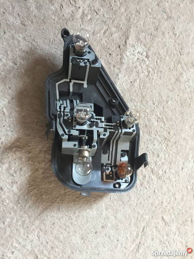 wkład lampy tył ASTRA III H HB PRAWY Stanisławice