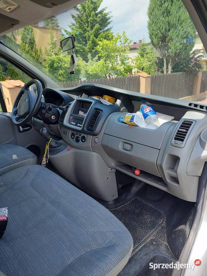 Renault trafic II 20 dCi 9 osobowy oryginalny Motoryzacja wielkopolskie