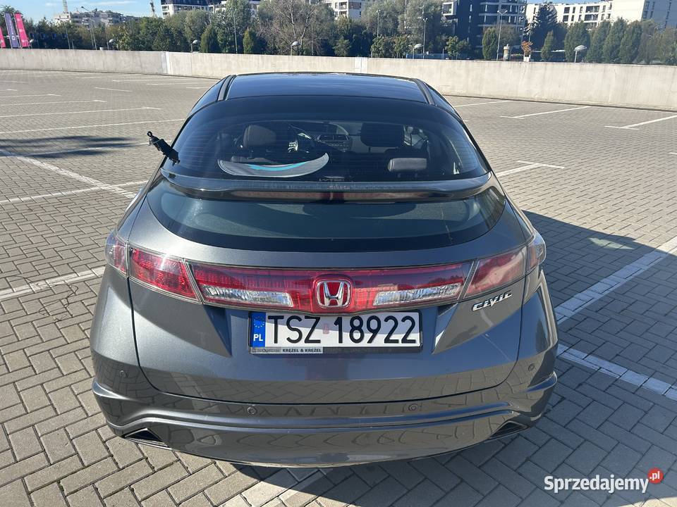 Honda Civic VIII 18