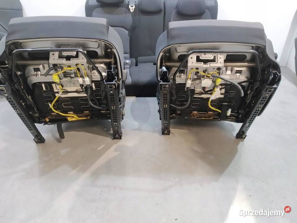 FOTELE KANAPA BOCZKI KOMBI KPL Hyundai i30 III
