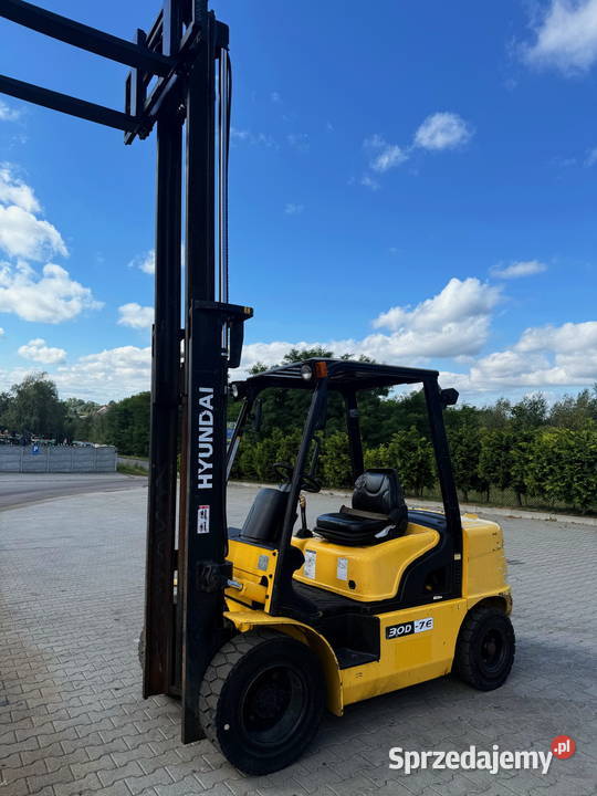 wózek widłowy HYUNDAI 30D7E diesel Kubota 3000 Działoszyn