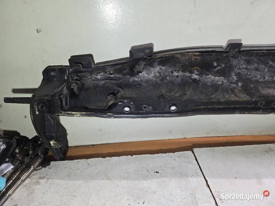 PODSZYBIE RENAULT MEGANE III 668100004R osobowe