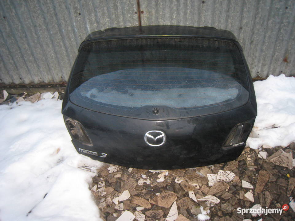 Klapa tylna tył czarna Mazda 3 BK hatchback 0309