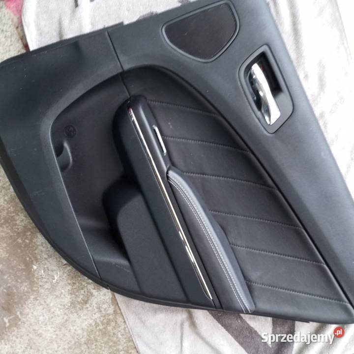 Boczek drzwi prawy tył Dodge Charger 2014 dolnośląskie Złotoryja