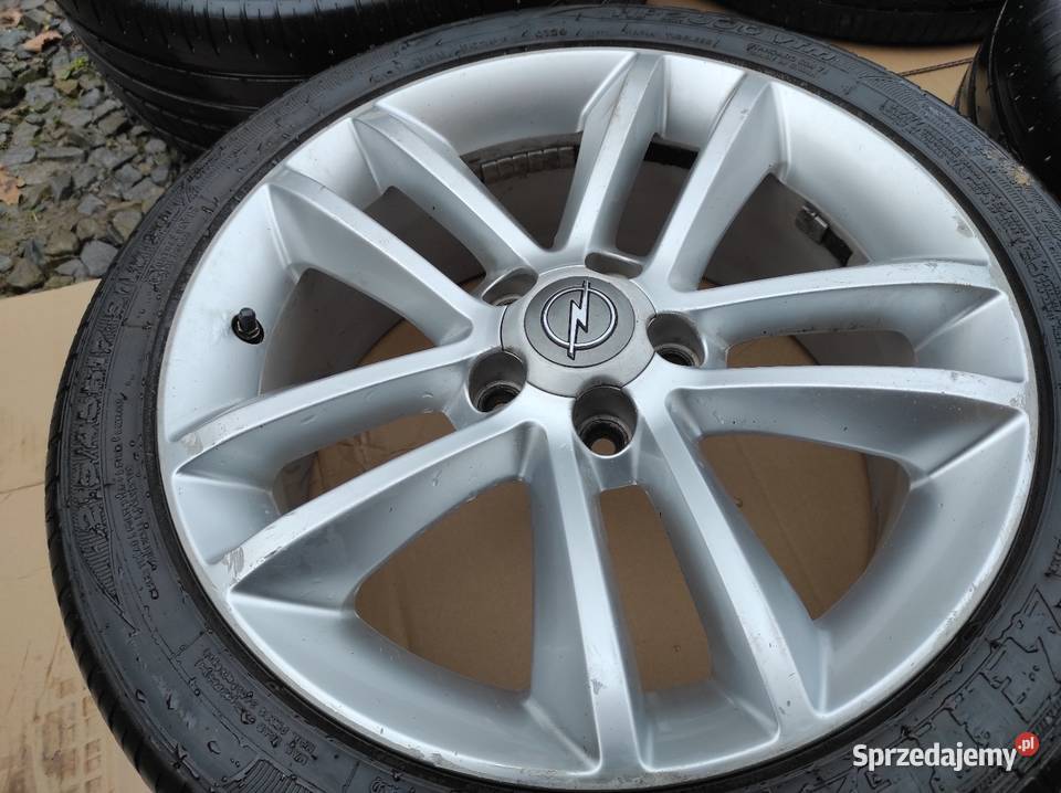 Felgi Opel 17 5x110 7Jx17 ET44 Kompletopony podkarpackie Ustrzyki Dolne
