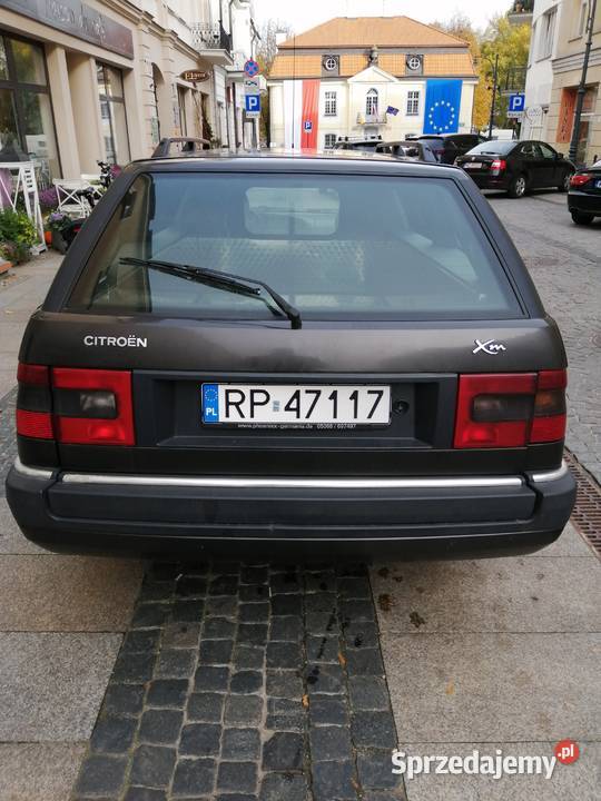 Stylowy Citroen xm przedłużona wersja przebieg