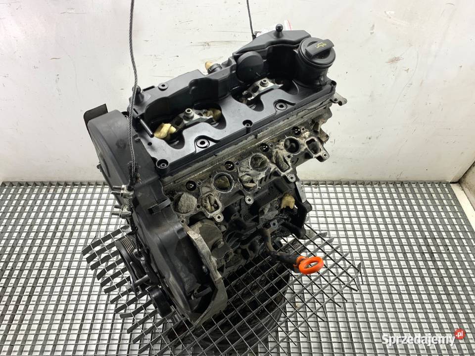 SILNIK VW 16 90 CAY POLO V