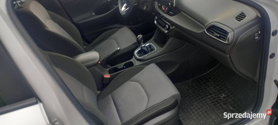 Hyundai i30 15 DPI benzyna 2022 Śliczne Auto manualna Radomsko