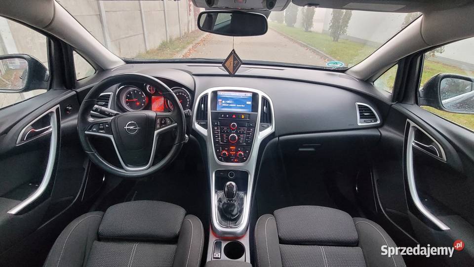 Opel Astra J 14T 140 stan manualna Łódź sprzedam
