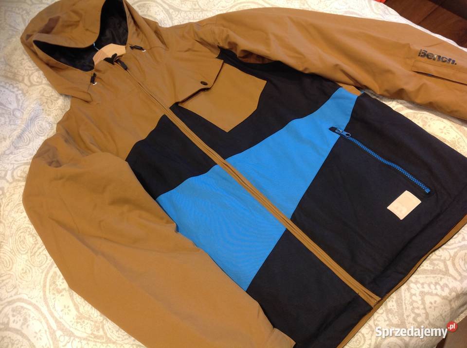 Kurtka Turystyczna Przeciwdeszczowa Męska BENCH Nowa Sól