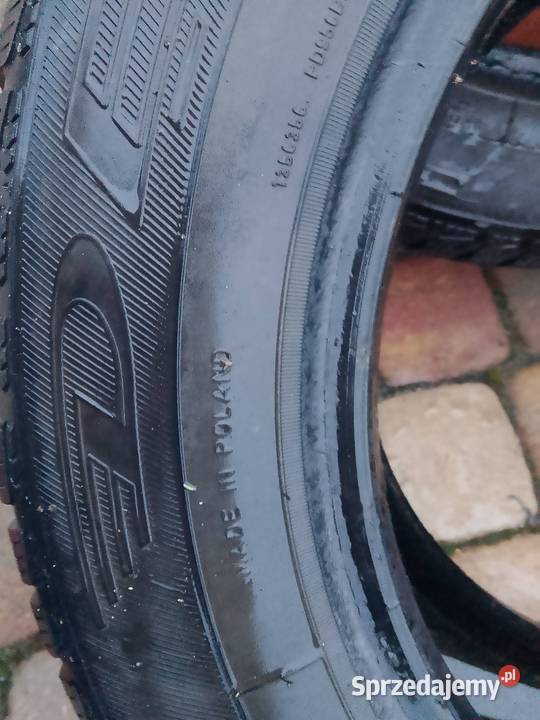 Opony zimowe 1956515 65 Samochodowe świętokrzyskie Kowala