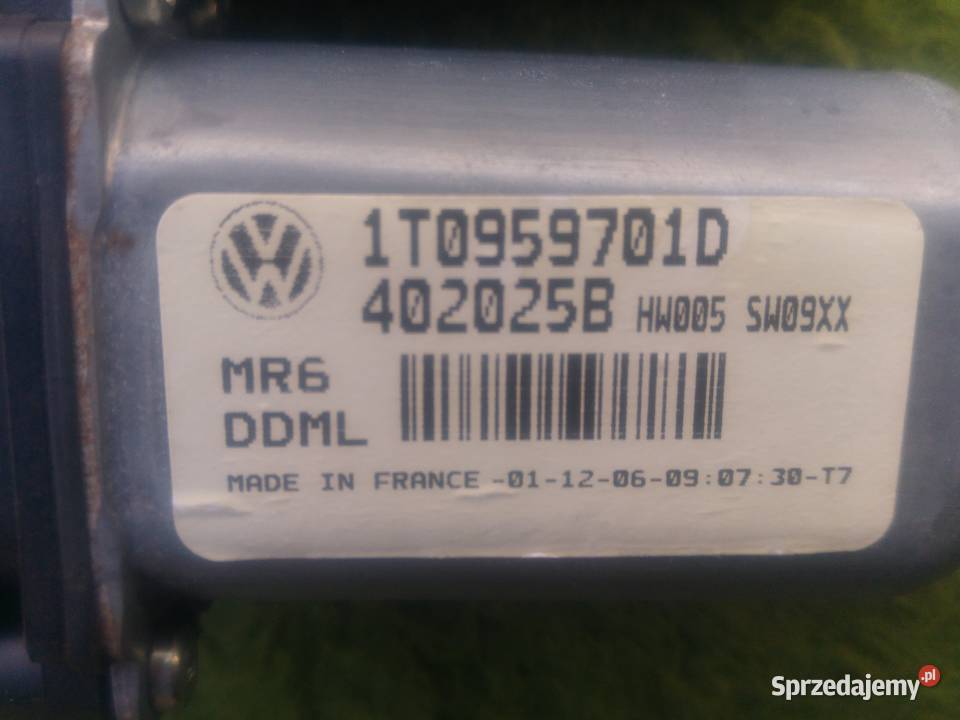 1T0959701D Silniczek szyby Skoda Octavia 2 lewy Dębno