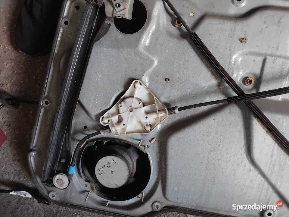 Seat Ibiza 6L 3D mechanizm podnoszenia szyby na Rok produkcji 2003 Pułtusk