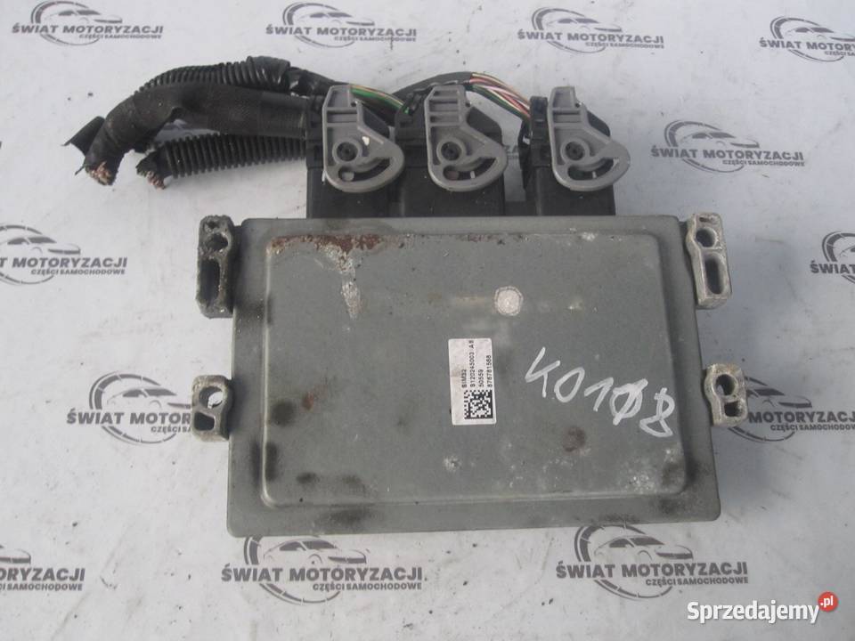 CLIO II 12 komputer sterownik silnika 8200473744