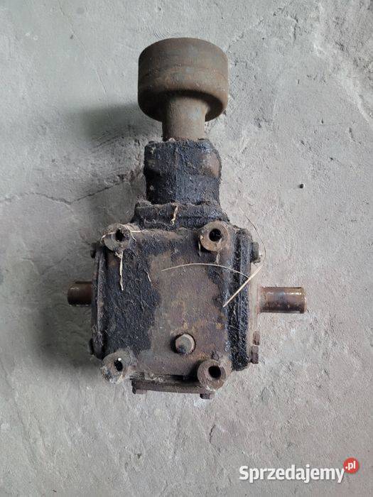 Przekładnia z wałkami do rozrzutnika Czarna