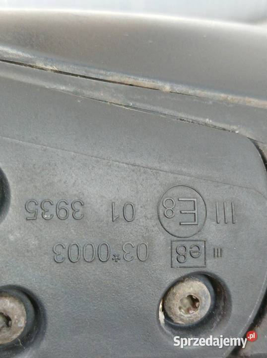 LUSTERKO LEWE 3PIN EU 879400D250 Toyota Yaris II