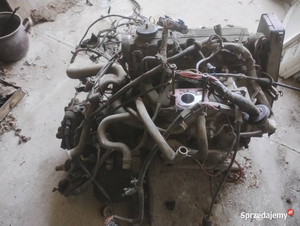 Opel Corsa A 8293 części Rok produkcji 1988 Słowiki Stare