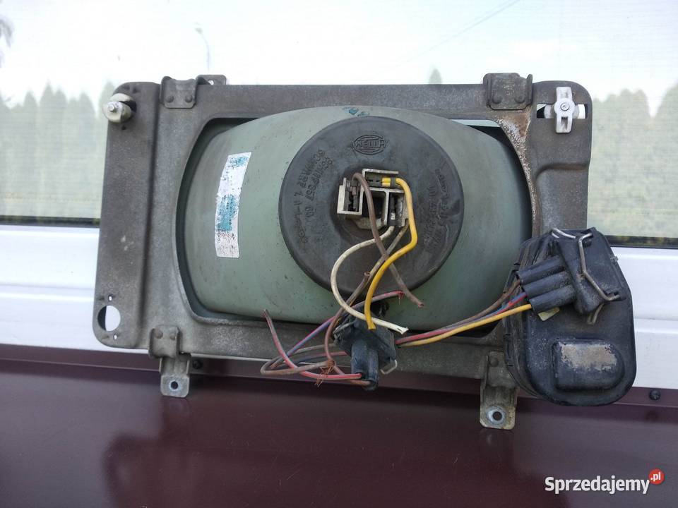 VW LT I LIFT lampa przednia prawa reflektor Sieradz