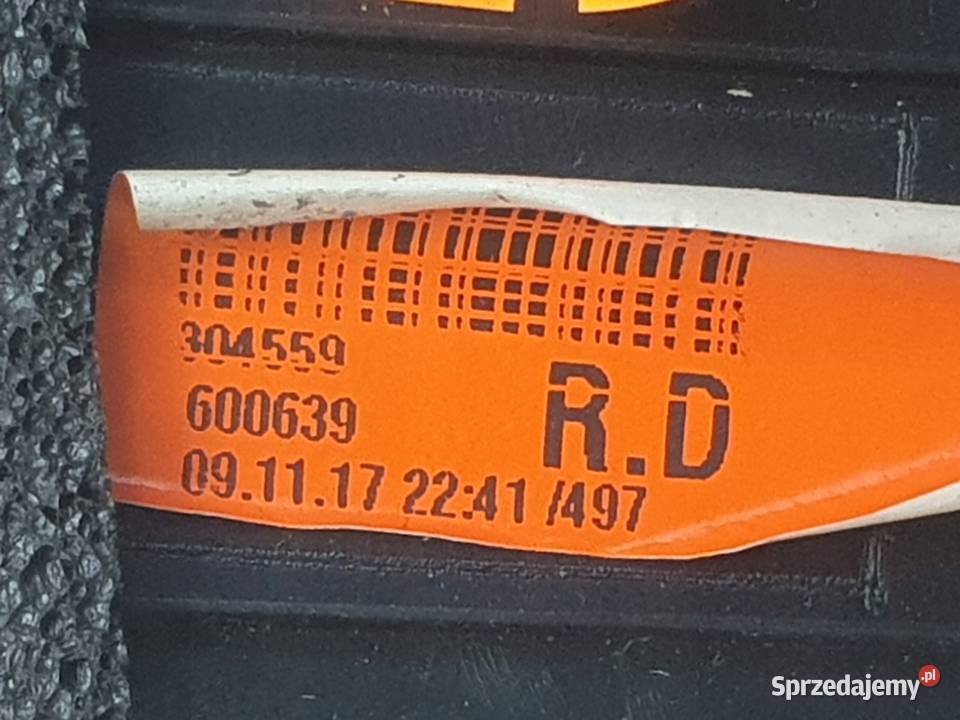 Toyota CHR CHR OSŁONA MASKOWNICA SŁUPKA prawy Rudka