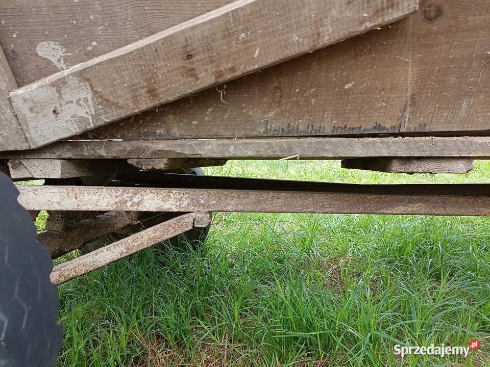 Sprzedam wóz ciągnikowy nieuszkodzony