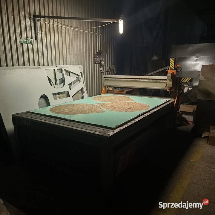Ploter frezujący CNC InfoTEC 2015 F Ostrowiec Świętokrzyski