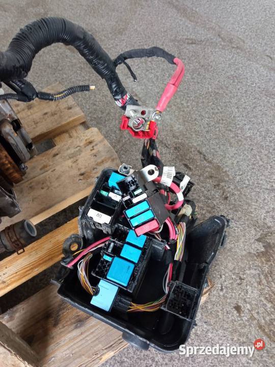 SILNIK KOMPLETNY BENZYNA B4DE411 B4D411 10 SCE