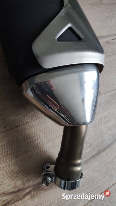 Tłumik SUZUKI GSR 750 stan sprzedam