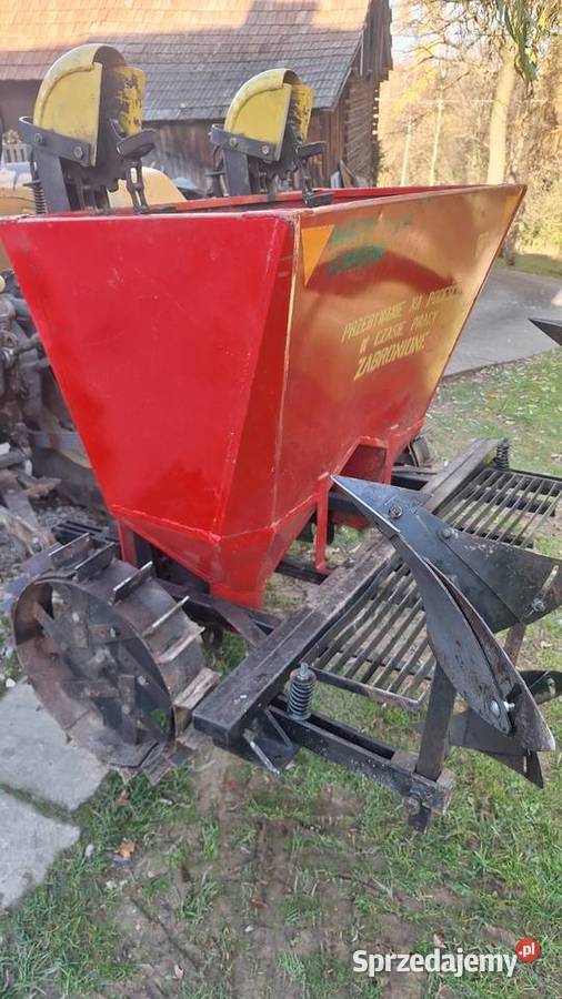 Sadzarka do ziemniakow NOWA nieuszkodzony Łysa Góra sprzedam