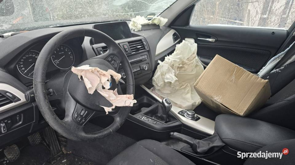 Bmw F20 114i 2014 123 przebieg Silnik OK uszkodzony Seria 1 mazowieckie sprzedam