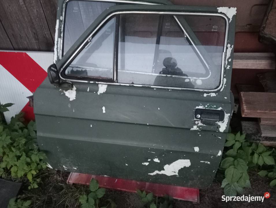 Silnik ze skrzynią fiat 126 p i inne graty lubuskie Skwierzyna sprzedam