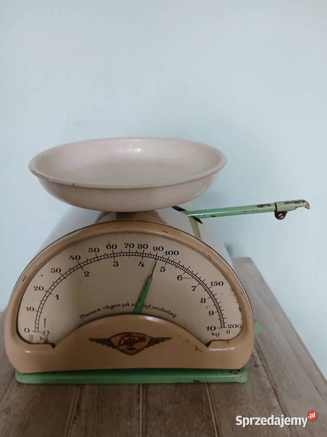 Stara waga kuchenna