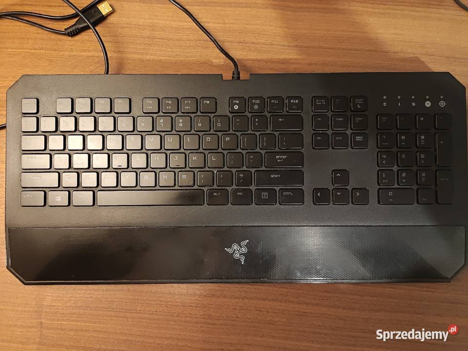 Klawiatura Razer Deathstalker Chroma gamingowa Ergonomiczny kształt