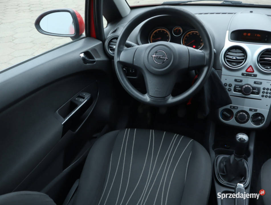 Opel Corsa 14 klimatyzacja