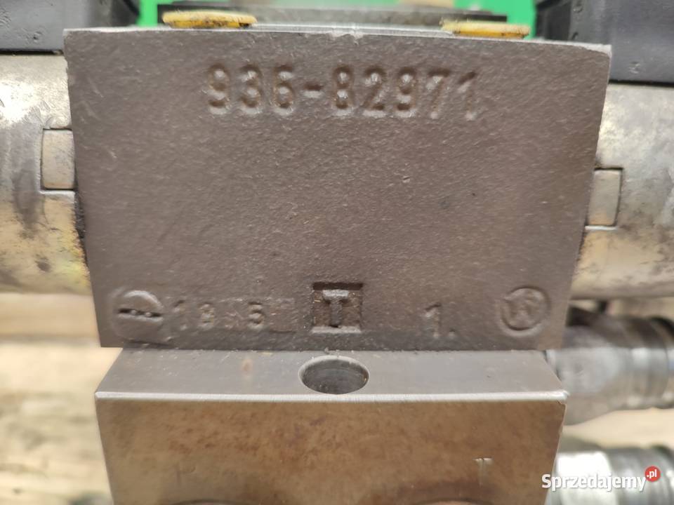 Blok zaworów kierunkowych 935 82971 PARKER Wilkowo