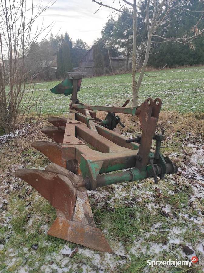 Pługi 5 skibowe nieuszkodzony Władysławin