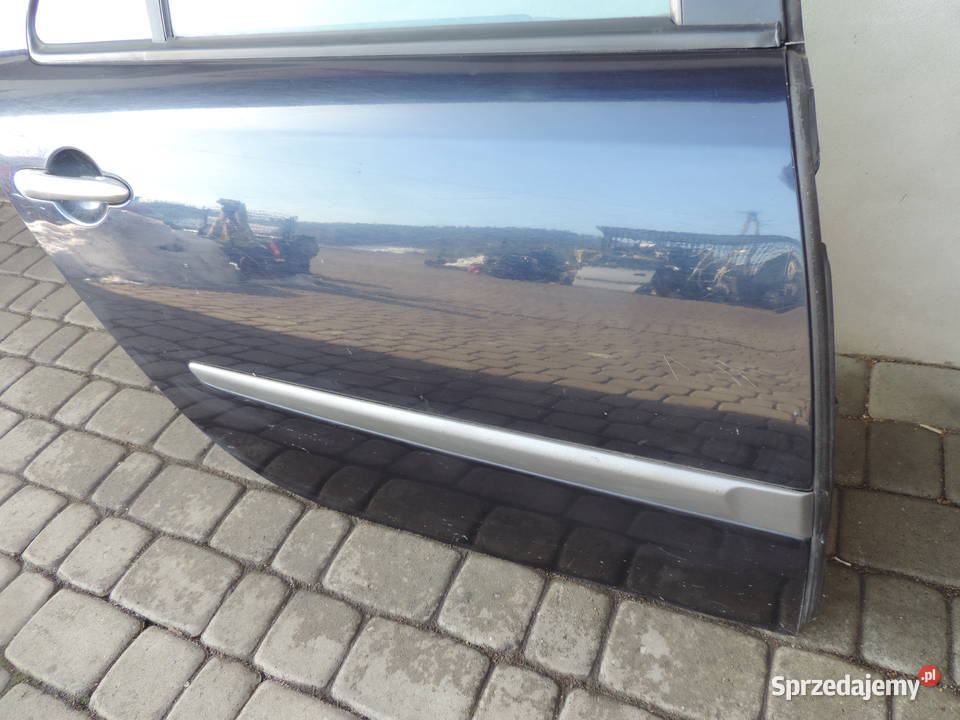 DRZWI PRAWY TYŁ RENAULT LAGUNA 2 HB FL NV472 Nowy Sącz