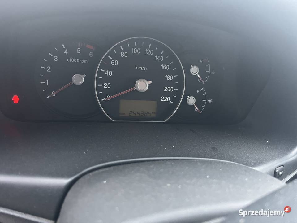 KIA CARENS 7os 2008r wielofunkcyjna kierownica Carens sprzedam