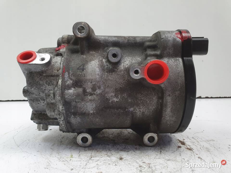 Toyota Corolla E21 SPRĘŻARKA KLIMATYZACJI osobowe Janów
