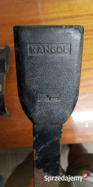 Zapięcia pasów bezpieczeństwa fiat 126p