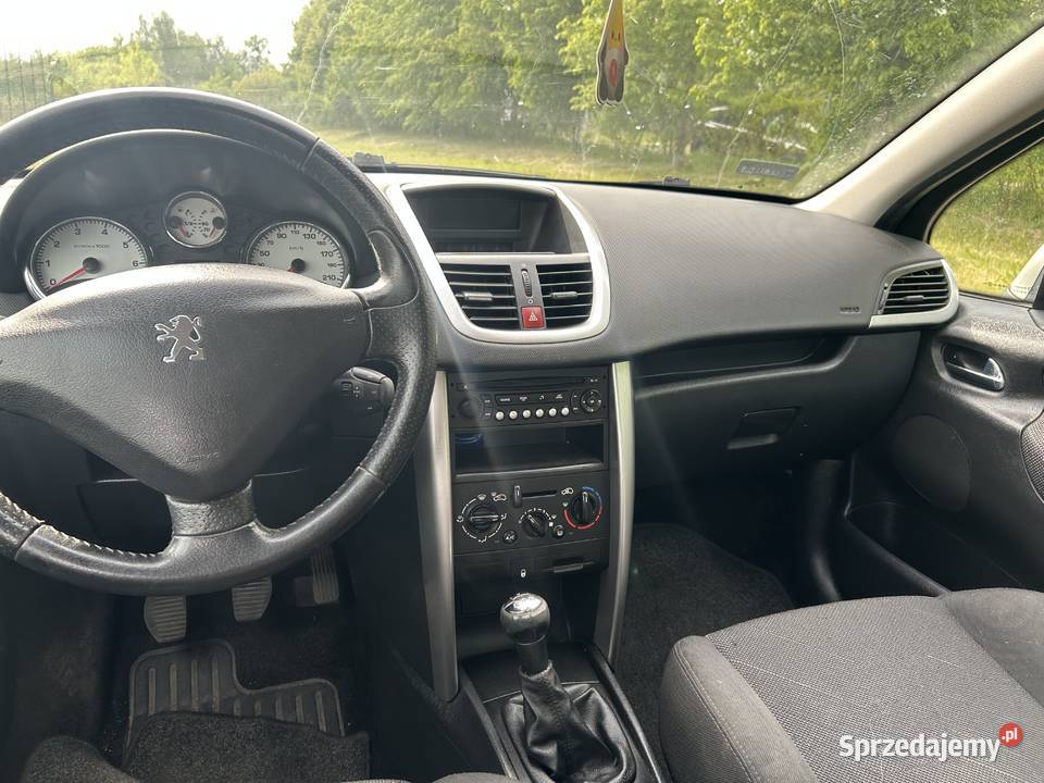 zam na większe osobowe dostawcze Peugeot 207 wielkopolskie Poznań